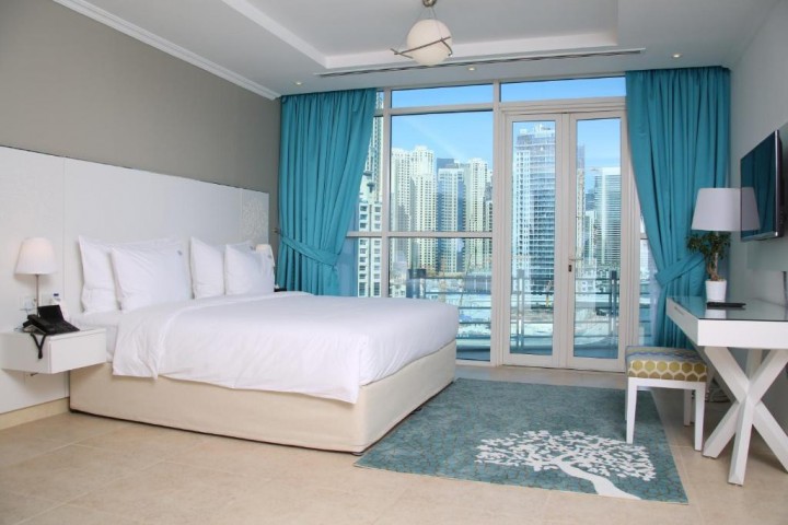 Two Bedroom Apartment In Dubai Marina By Luxury Bookings AC 0 Luxury Bookings
