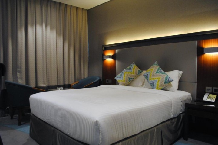 Standard Room Near Al Rigga Metro Station By Luxury Bookings 0 Luxury Bookings