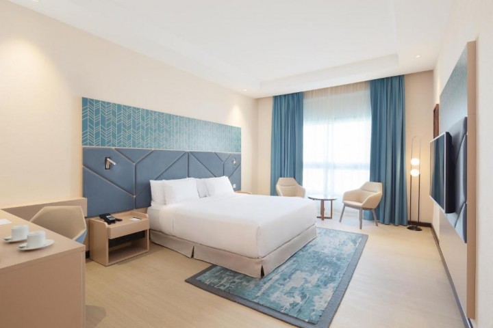 Deluxe Room Near Souk Al Jaddaf By Luxury Bookings 2 Luxury Bookings