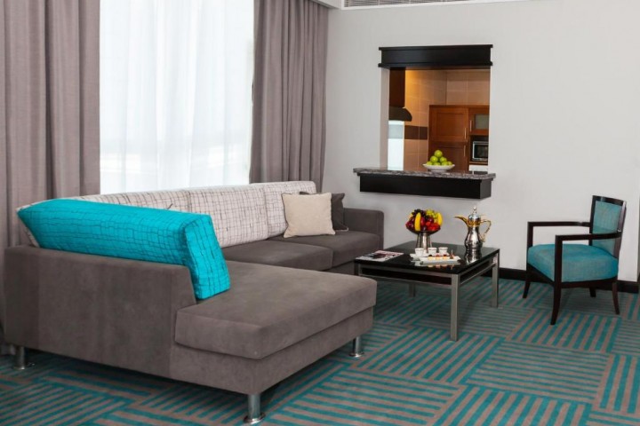 Two Bedroom Apartment Near Baniyas Road By Luxury Bookings 21 Luxury Bookings