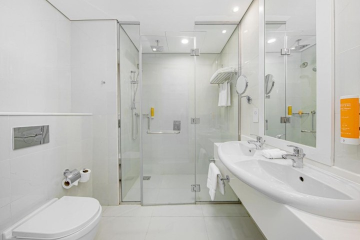 King Room In Business Bay By Luxury Bookings AB 4 Luxury Bookings