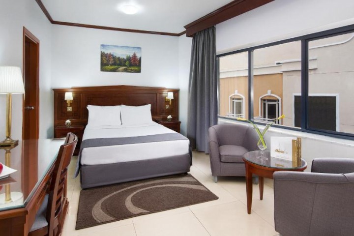 Double Room Near Meena Bazaar By Luxury Bookings AC 1 Luxury Bookings