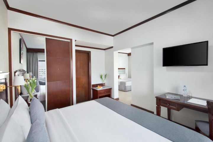 Double Room Near Meena Bazaar By Luxury Bookings AC 3 Luxury Bookings