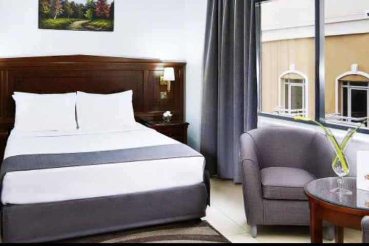 Double Room Near Meena Bazaar By Luxury Bookings AC 0 Luxury Bookings