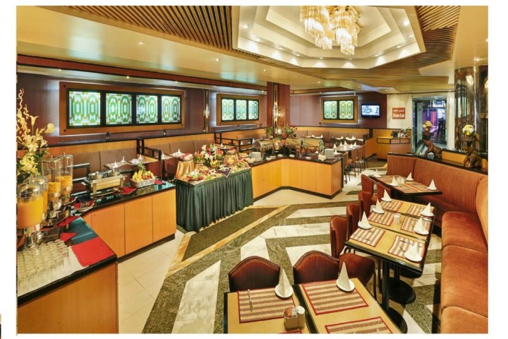 Double Room Near Meena Bazaar By Luxury Bookings AD 8 Luxury Bookings