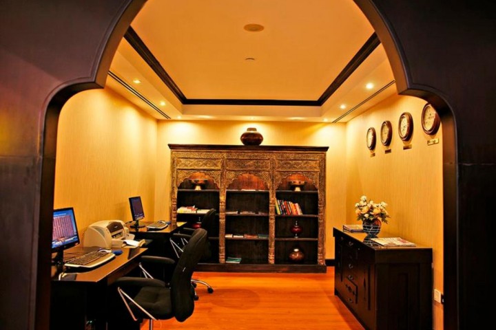 Classic Room Near Dubai Museum By Luxury Bookings 13 Luxury Bookings