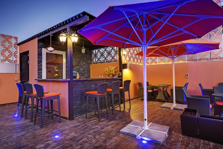 Three Bedroom In Dubai Land By Luxury Bookings 4 Luxury Bookings