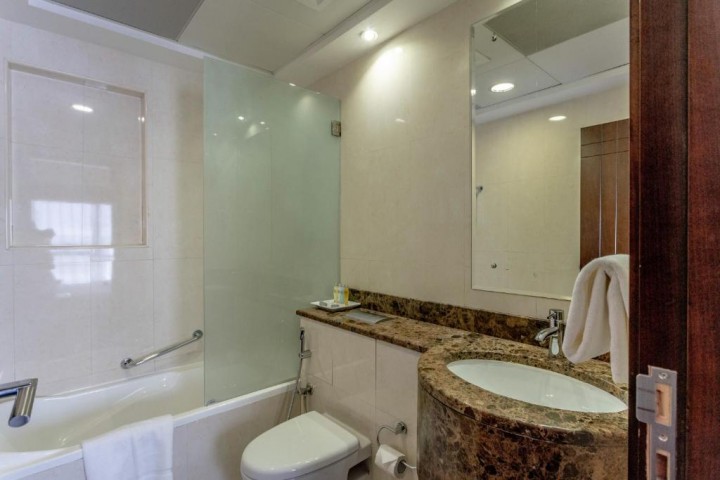 One Bedroom Apartment Near Mashreq Metro By Luxury Bookings AC 12 Luxury Bookings