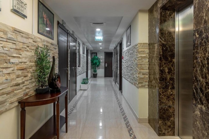 One Bedroom Apartment Near Mashreq Metro By Luxury Bookings AC 35 Luxury Bookings