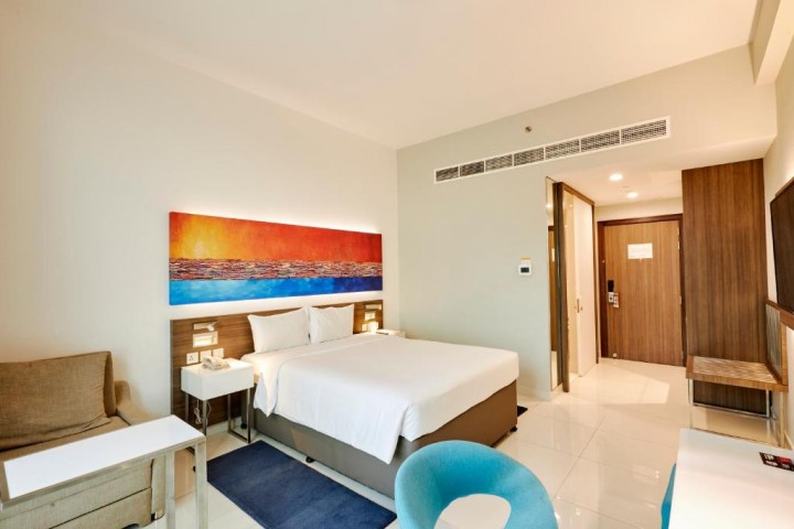 King Room In Business Bay By Luxury Bookings AC 9 Luxury Bookings