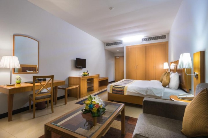 Deluxe Room Near Grand Barsha By Luxury Bookings AC 2 Luxury Bookings