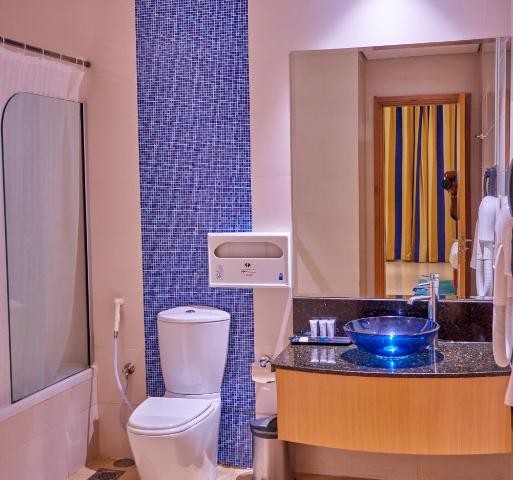 Deluxe Room Near Grand Barsha By Luxury Bookings AC 8 Luxury Bookings