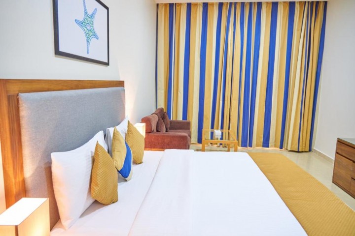 Deluxe Room Near Grand Barsha By Luxury Bookings AC 9 Luxury Bookings