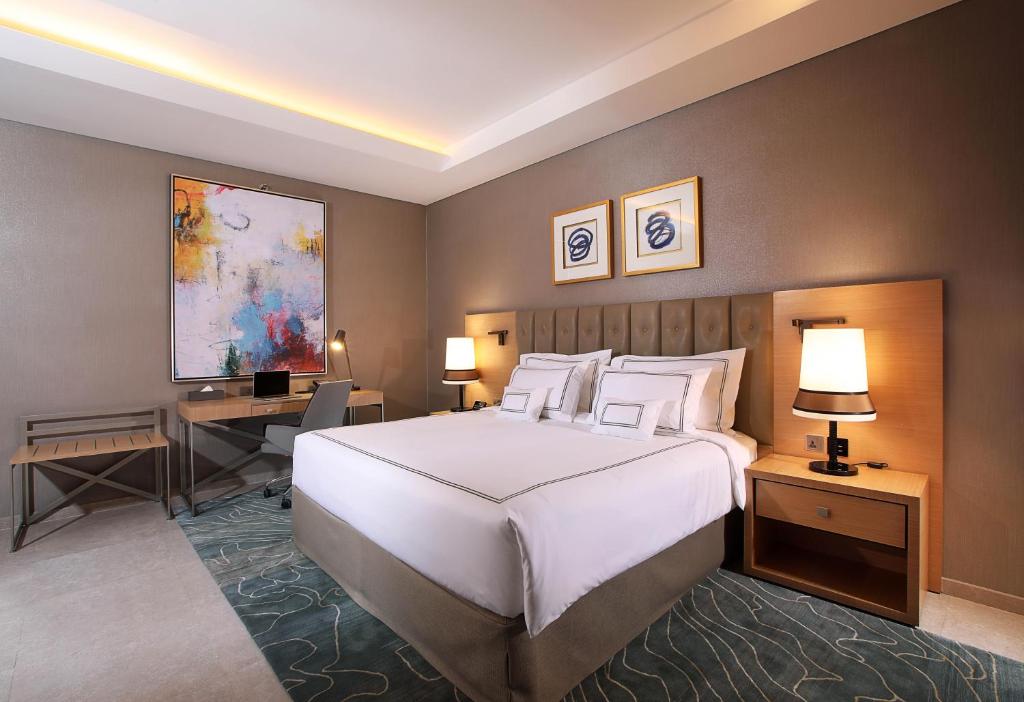 Brand New Superior Room Near Mashreq Metro By Luxury Bookings Luxury Bookings