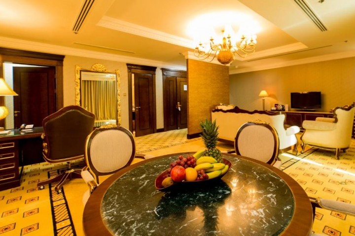 Ambassador One Bedroom Near Mall Of Emirates By Luxury Bookings 1 Luxury Bookings