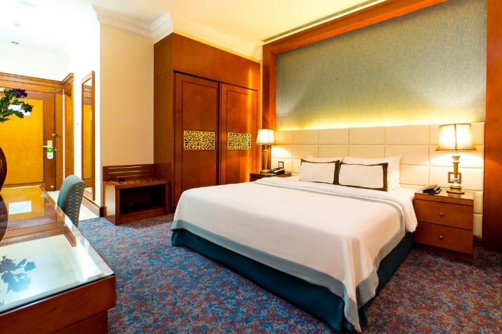 Superior Room Near Mall Of Emirates By Luxury Bookings 1 Luxury Bookings