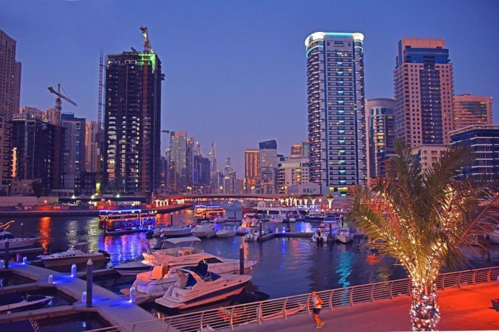 Two Bedroom Apartment In Dubai Marina By Luxury Bookings AE 6 Luxury Bookings