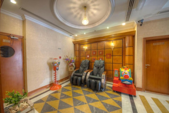 One Bedroom Apartment Near Mall Mall Of Emirates By Luxury Bookings 8 Luxury Bookings