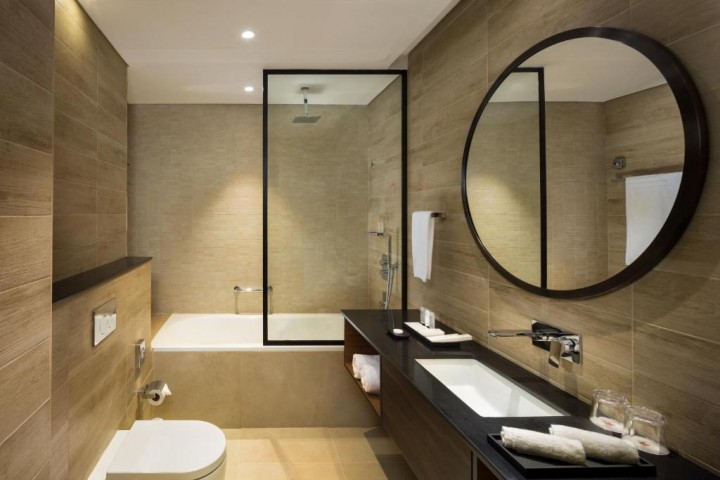 One Bedroom Apartment Near Mall Of Emirates By Luxury Bookings 10 Luxury Bookings