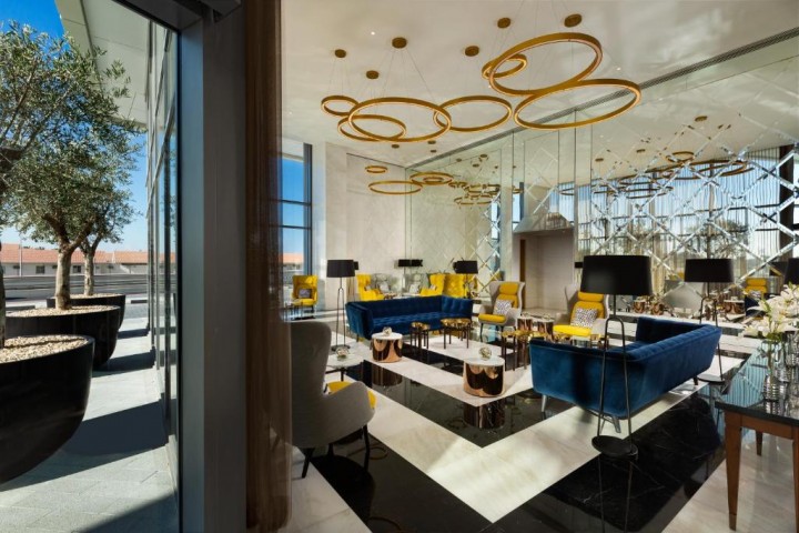 Premium One Bedroom apartment In Business Bay By Luxury Bookings 6 Luxury Bookings