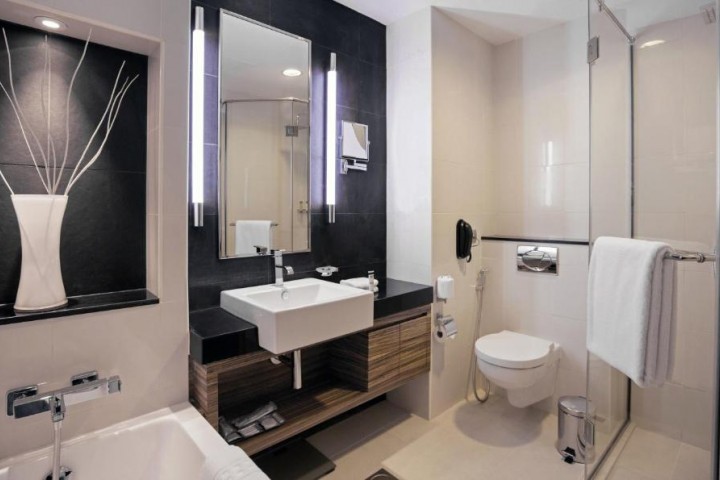 One Bedroom Apartment In Jlt Cluster T Near Al Seef Tower 3 By Luxury Bookings 1 Luxury Bookings