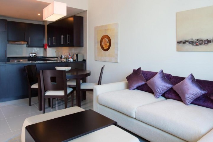 One Bedroom Apartment In Jlt Cluster T Near Al Seef Tower 3 By Luxury Bookings 3 Luxury Bookings