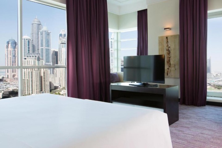 One Bedroom Apartment In Jlt Cluster T Near Al Seef Tower 3 By Luxury Bookings 6 Luxury Bookings