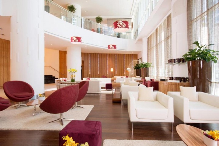 One Bedroom Apartment In Jlt Cluster T Near Al Seef Tower 3 By Luxury Bookings 9 Luxury Bookings
