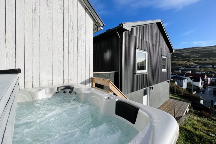 Lovely holiday home with spa and sauna 1 www.gestablidni.fo