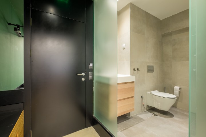R34 Boutique Hotel - Deluxe Double Room №9 7 FlatAway